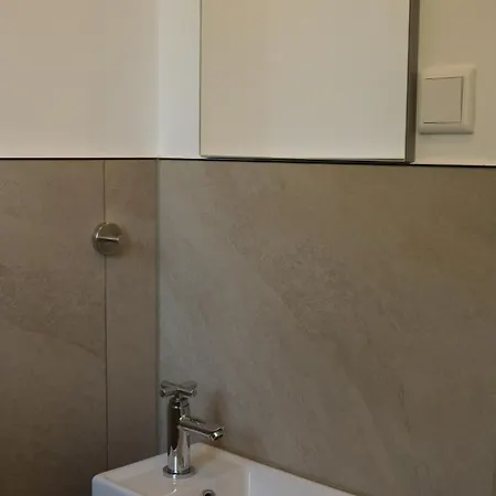 Dim Monteurzimmer&apartments Appartement Duisbourg